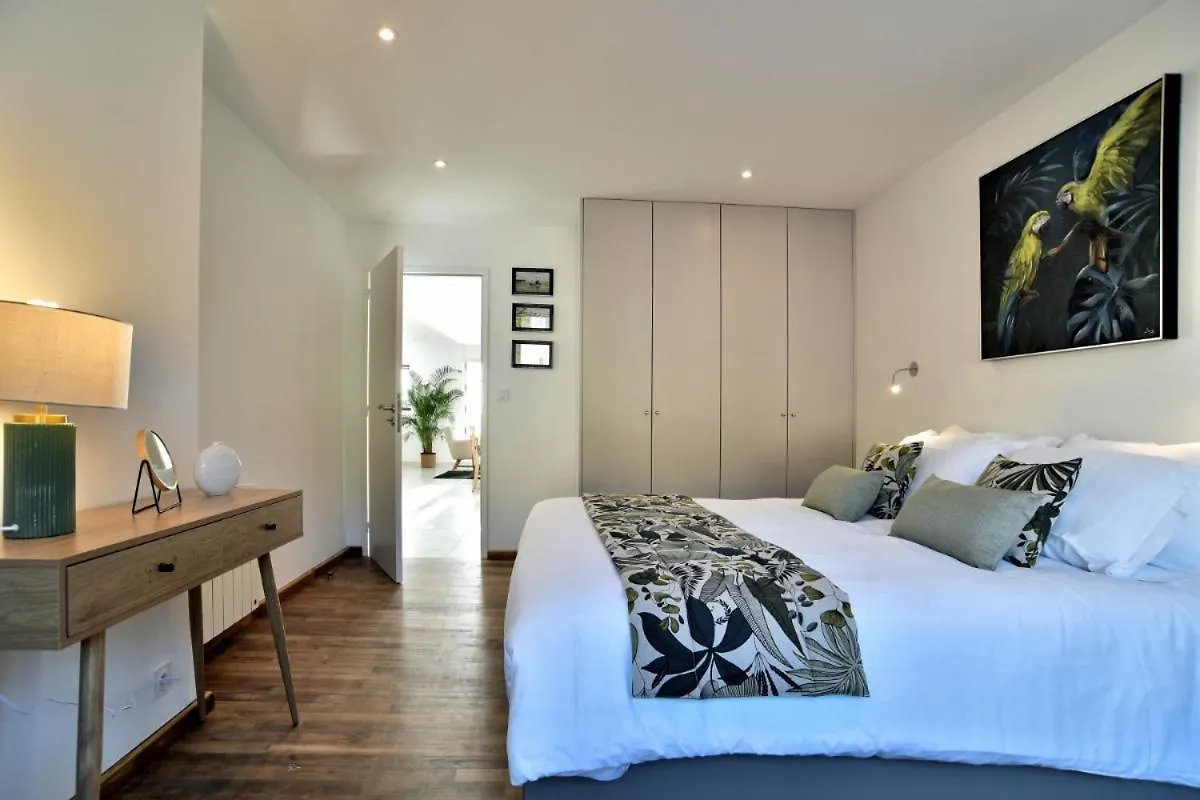 L Ostra 1, Appartement Haut Standing Front De Mer A Cancale Sur Le Port De La Houle France
