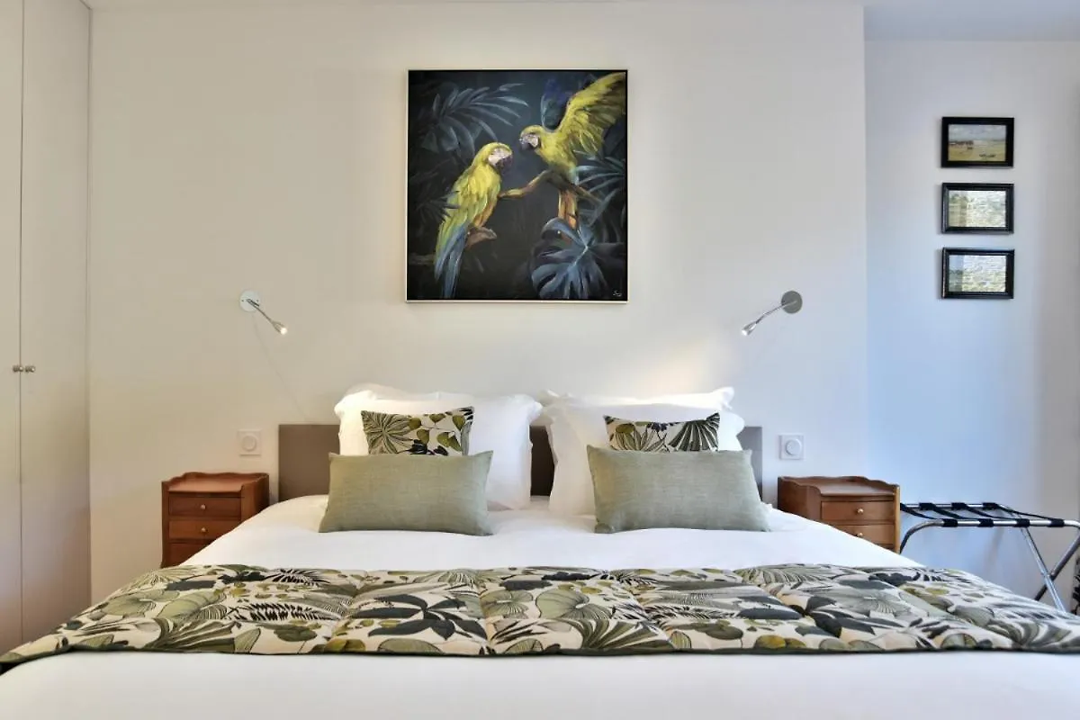 L Ostra 1, Appartement Haut Standing Front De Mer A Cancale Sur Le Port De La Houle