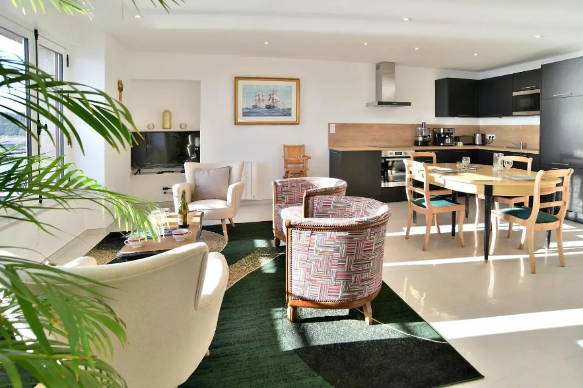 L Ostra 1, Appartement Haut Standing Front De Mer A Cancale Sur Le Port De La Houle